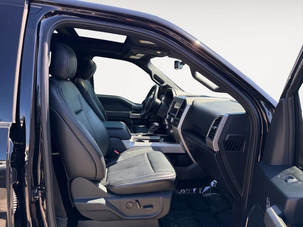 Used 2020 Ford F150 Lariat w/ Equipment Group 502A Luxury AWD/4WD image 24