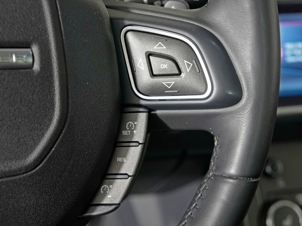 Used 2019 Land Rover Range Rover Evoque image 25