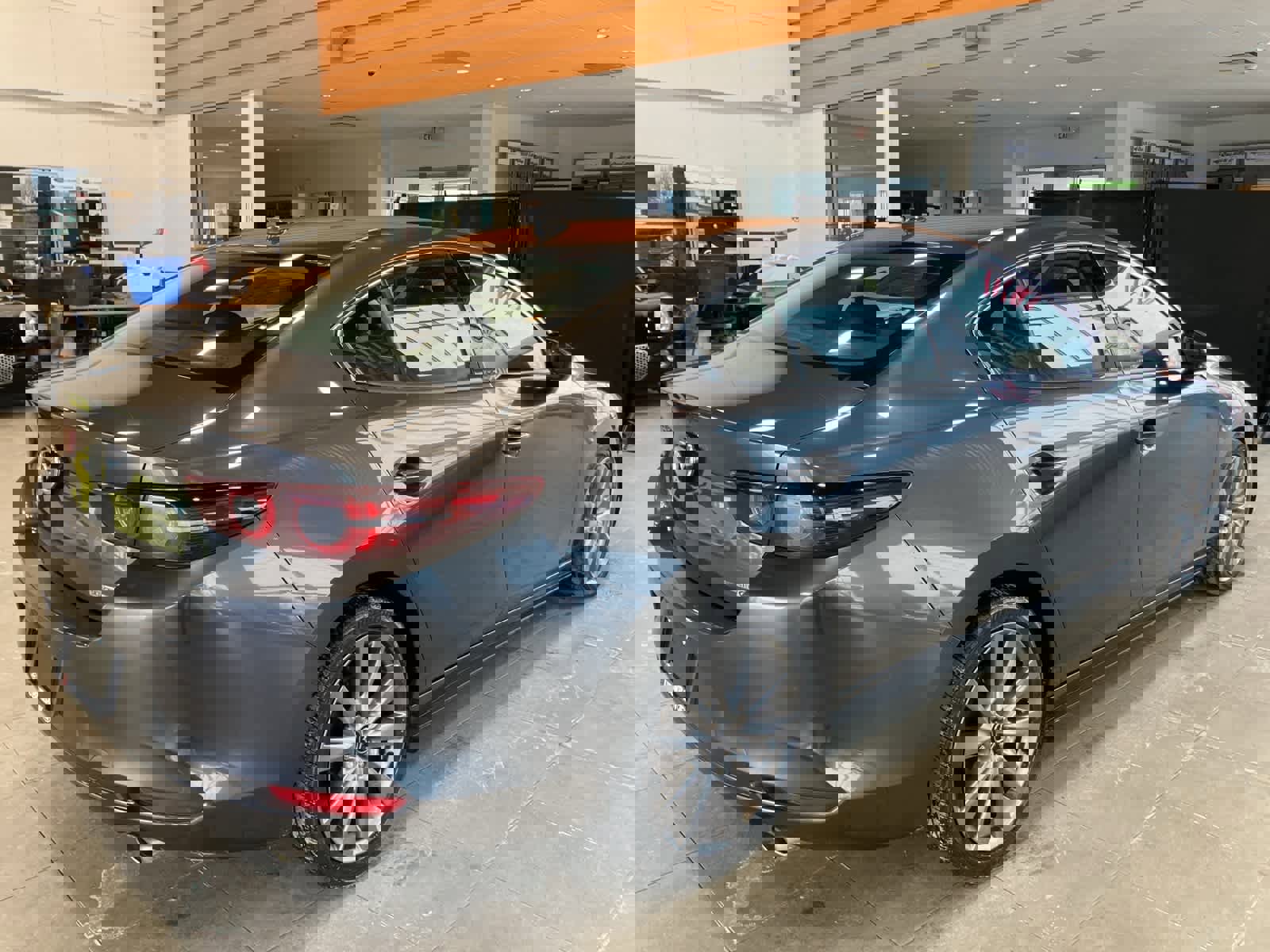 Used 2019 MAZDA MAZDA3 Sedan w/ Premium Package image 5