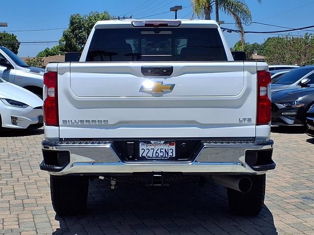 Used 2022 Chevrolet Silverado 2500 LTZ w/ LTZ Convenience Package AWD/4WD image 4