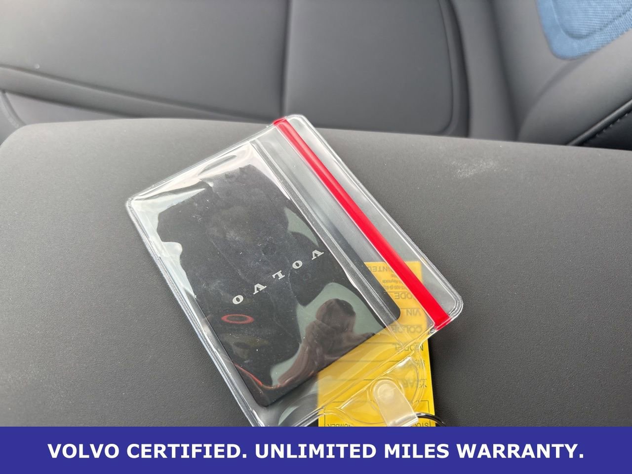 Certified 2025 Volvo EX30 Plus w/ Protection Package Premier AWD/4WD image 24