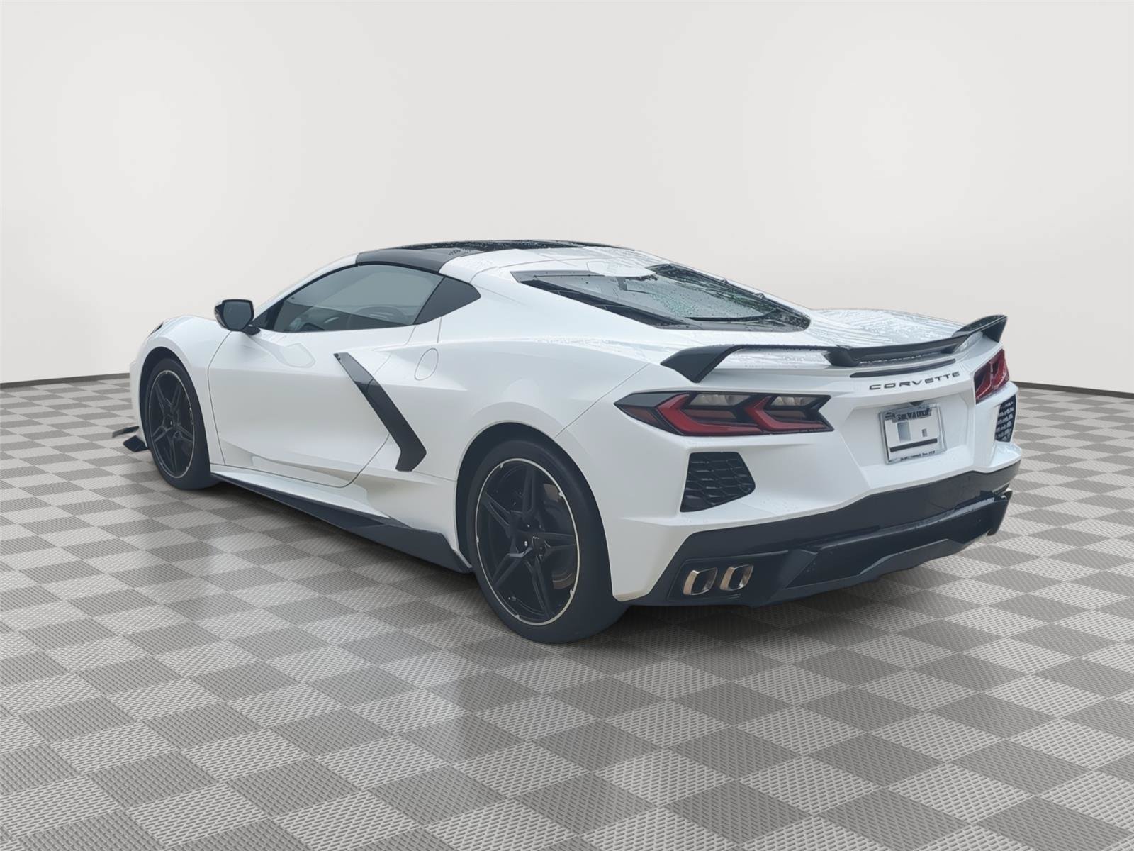 Used 2023 Chevrolet Corvette Stingray Coupe w/ Z51 Performance Package RWD image 3