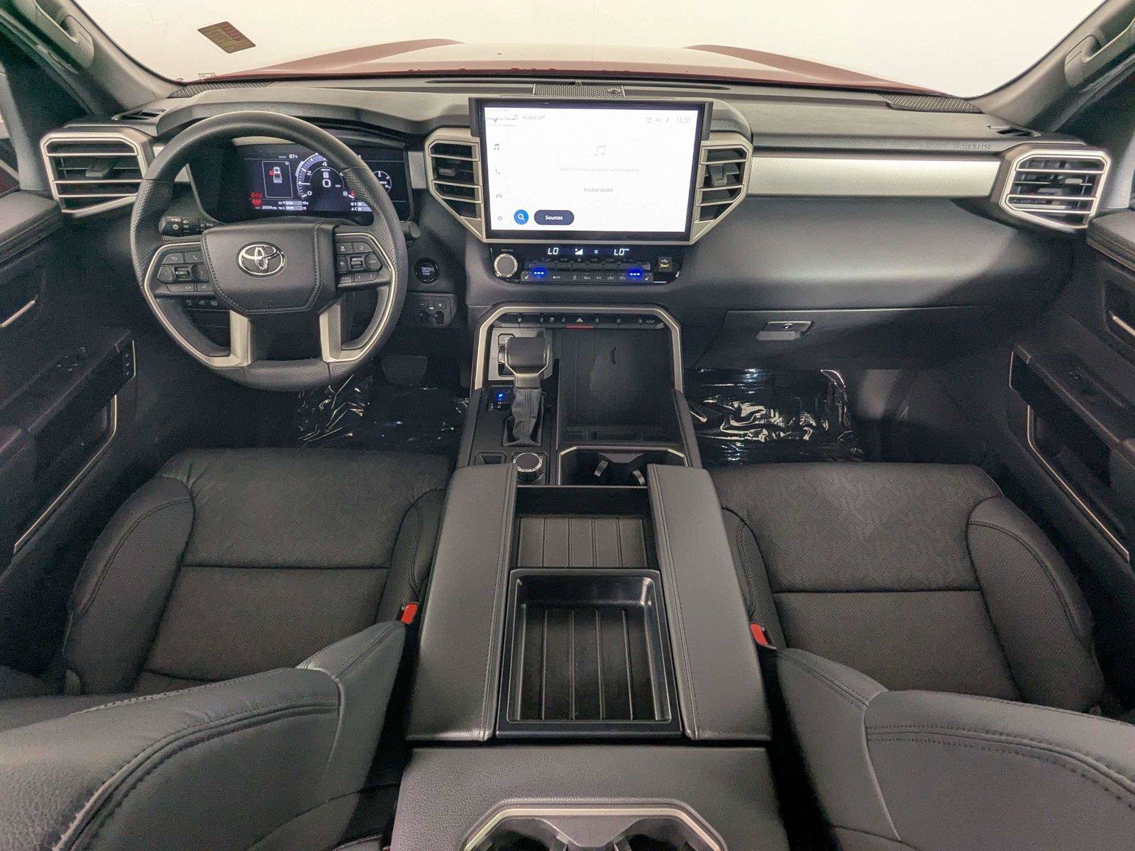 Certified 2025 Toyota Tundra Limited AWD/4WD image 34