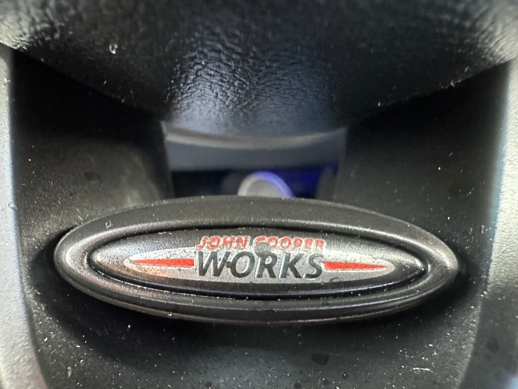 Used 2014 MINI Cooper S image 23