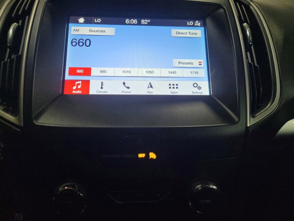 Used 2019 Ford Edge SEL w/ Equipment Group 201A AWD/4WD image 25
