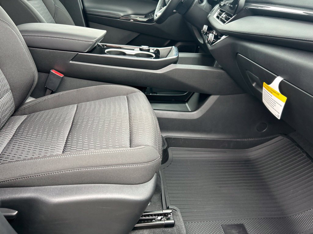 New 2027 Chevrolet Equinox LT AWD/4WD image 20