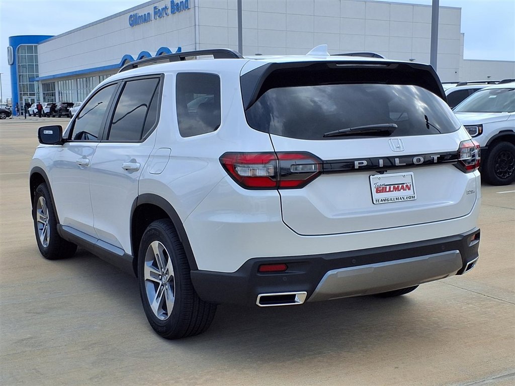 New 2026 Honda Pilot EX-L image 2
