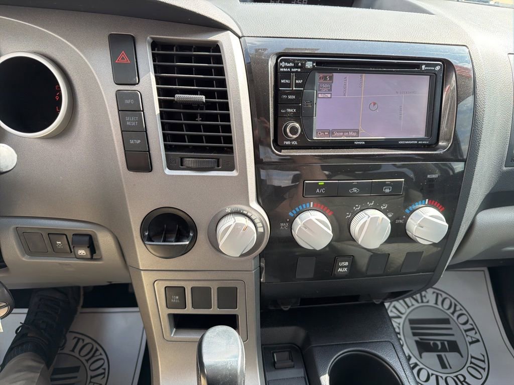 Used 2013 Toyota Tundra 2WD CrewMax w/ SR5 Pkg image 16