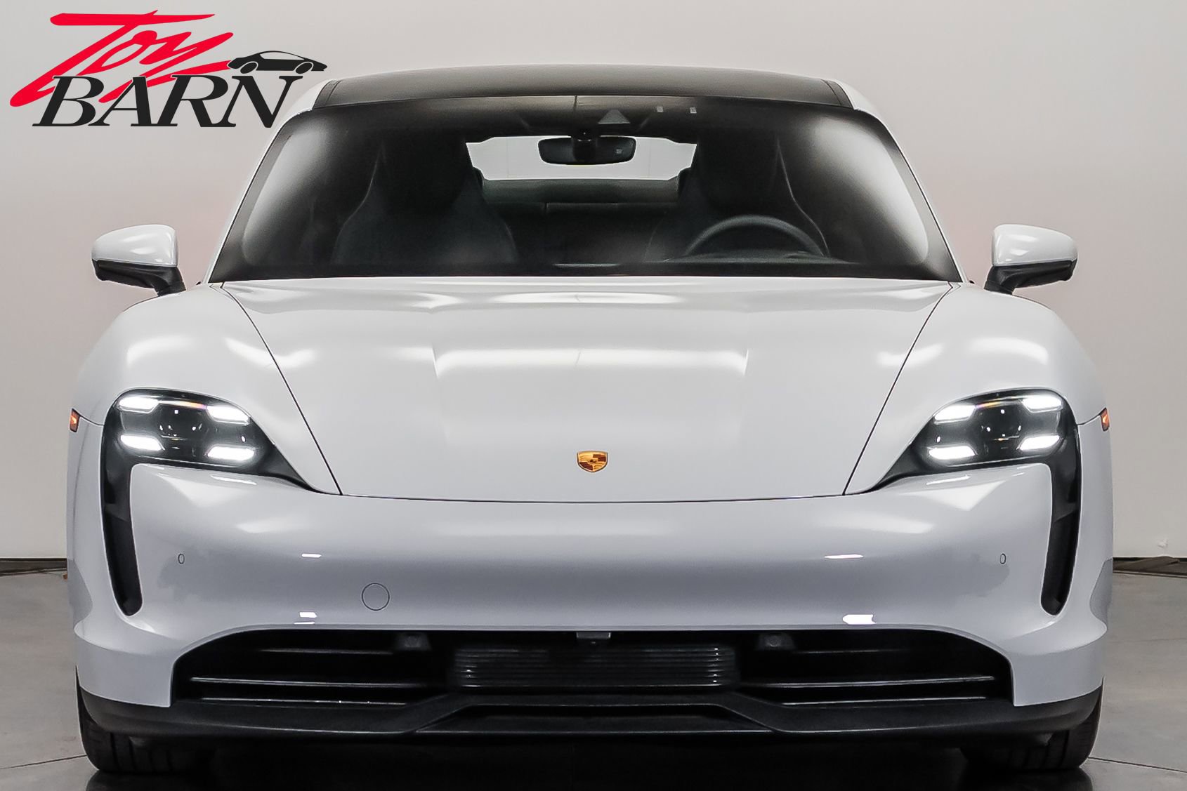 Used 2022 Porsche Taycan 4S image 8