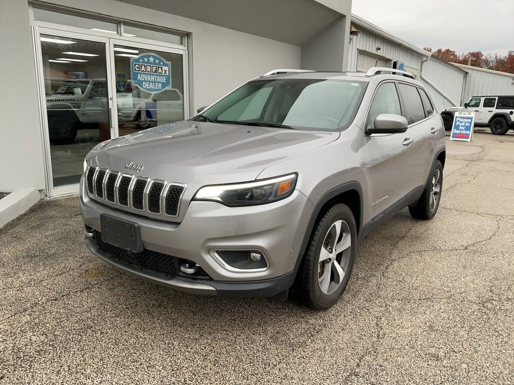 Used 2021 Jeep Cherokee Limited w/ Elite Package image 3