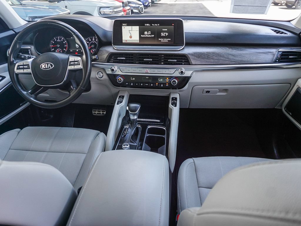 Certified 2021 Kia Telluride SX w/ Towing Package FWD image 15