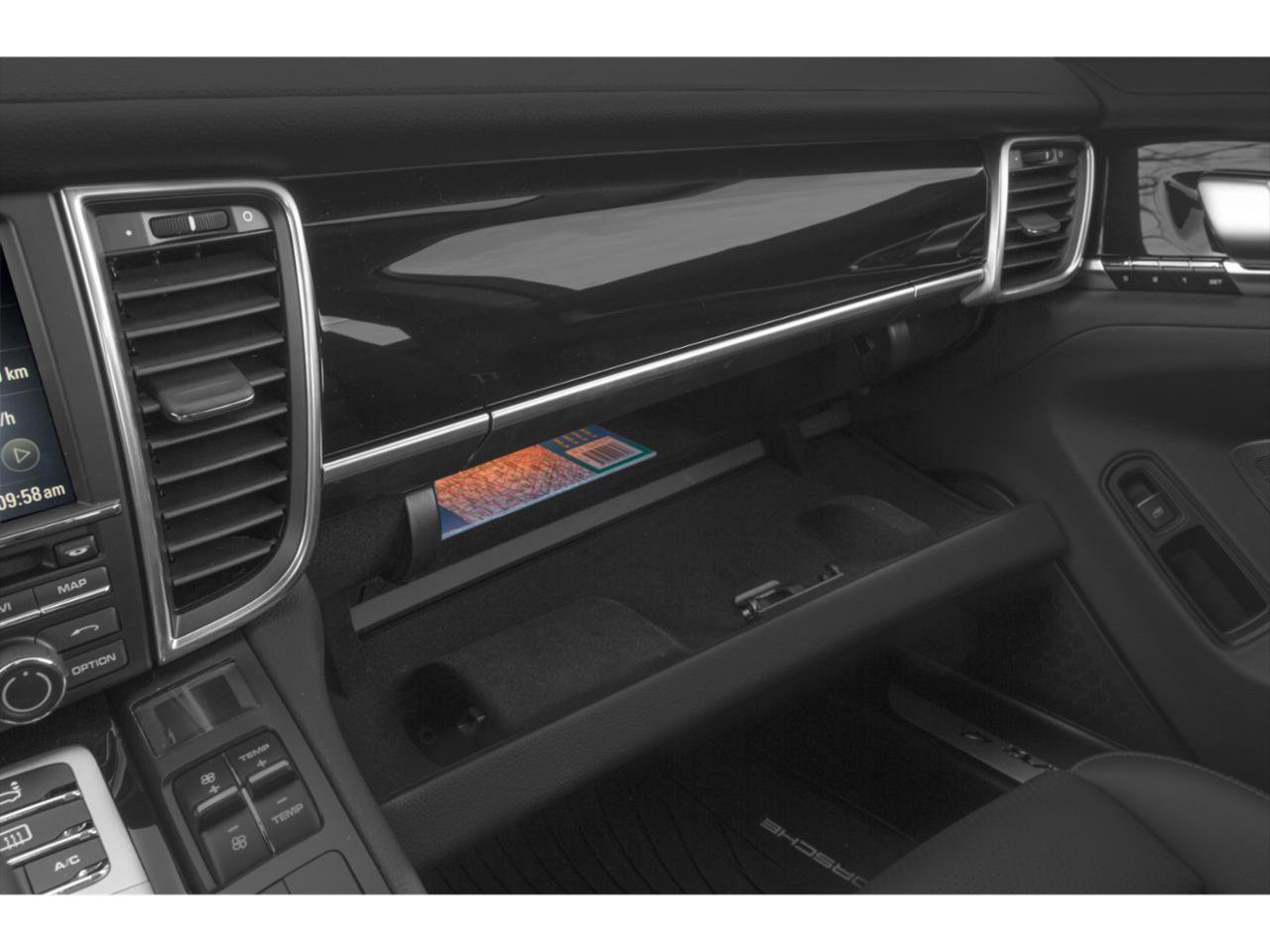 Used 2015 Porsche Panamera 4S image 72