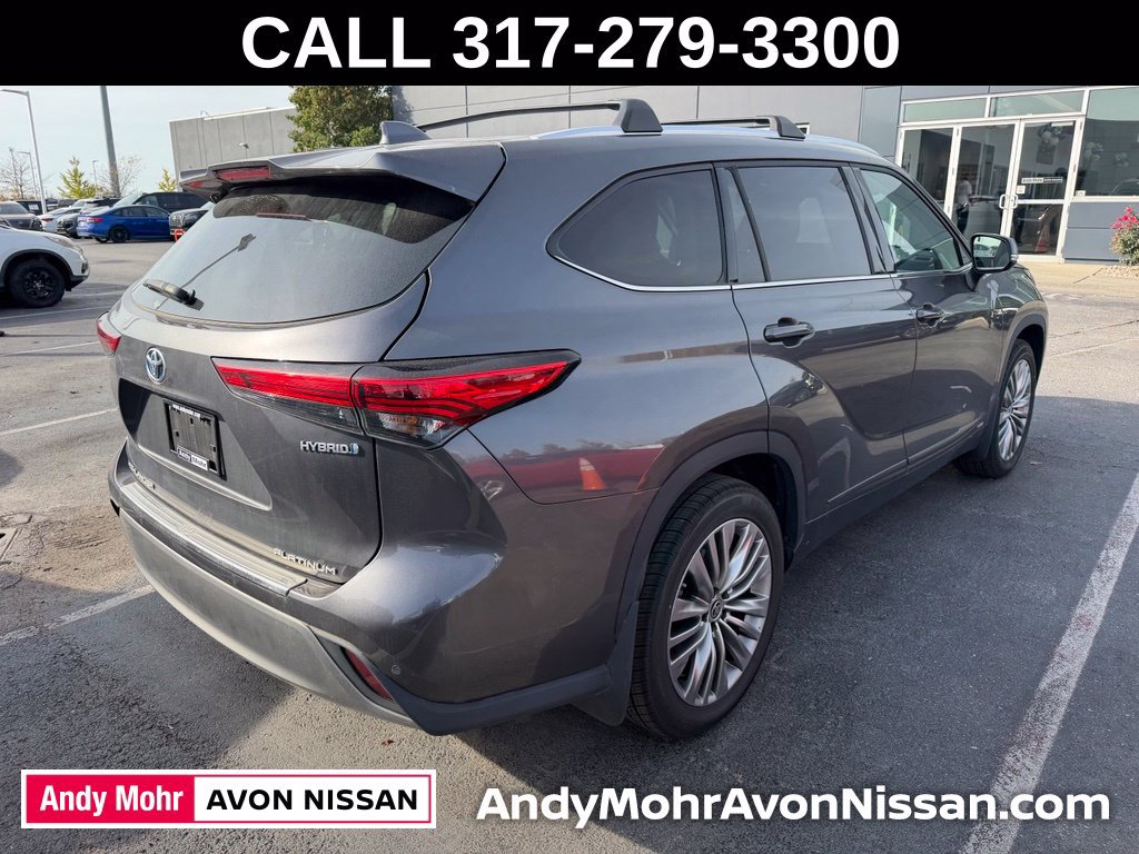 Used 2022 Toyota Highlander Platinum AWD/4WD image 4