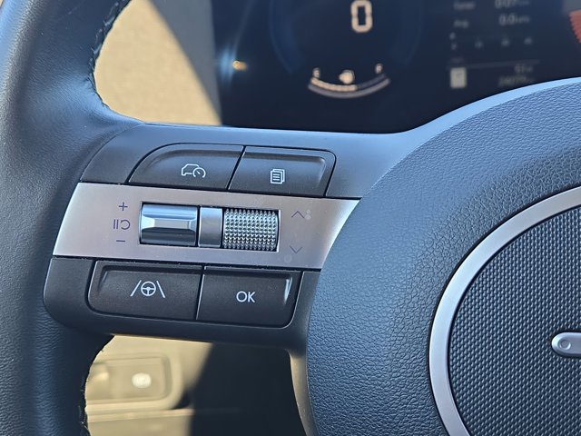 Used 2025 Hyundai Kona SEL FWD image 21