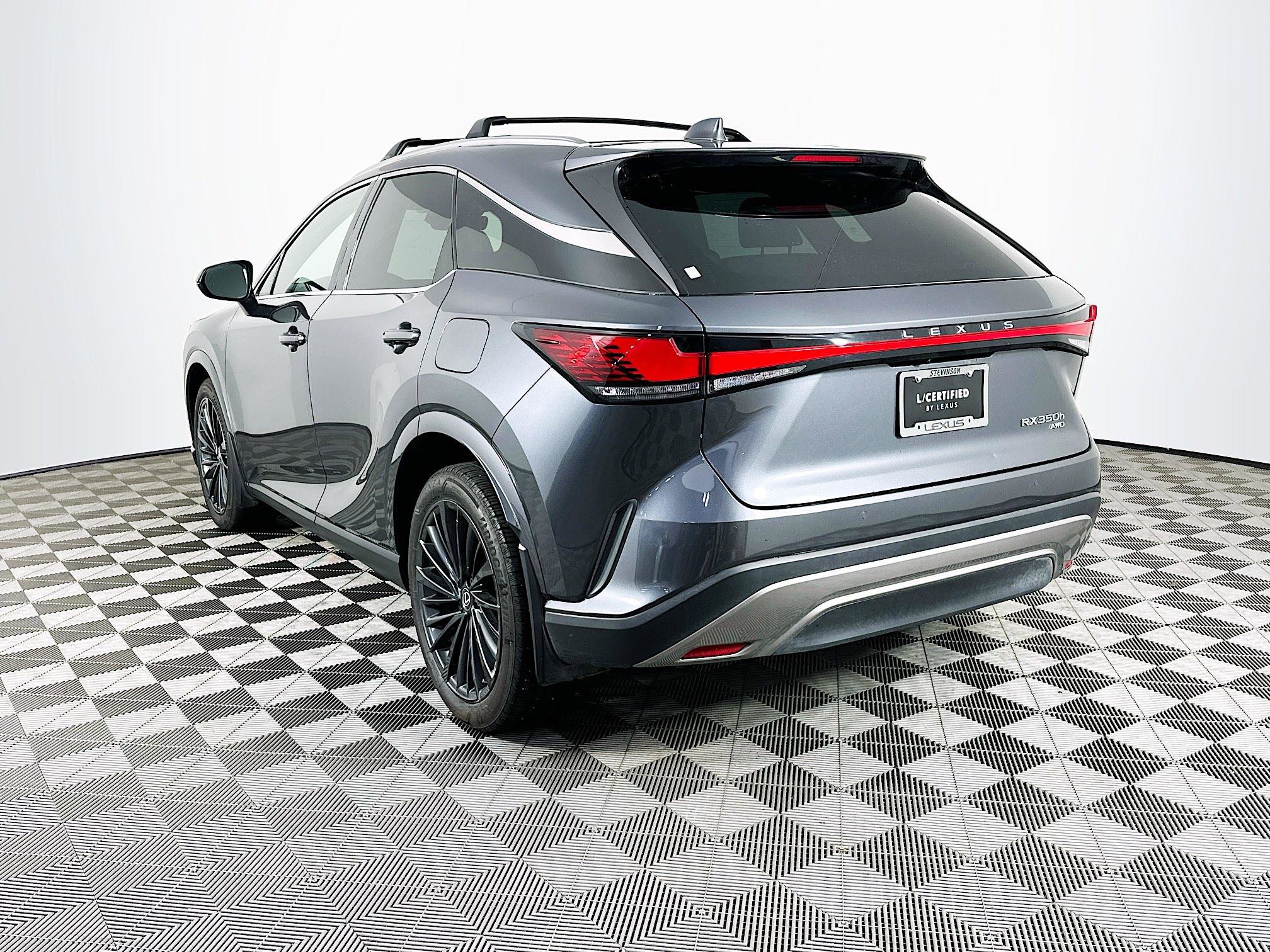 Certified 2025 Lexus RX 350h w/ Convenience Package image 5