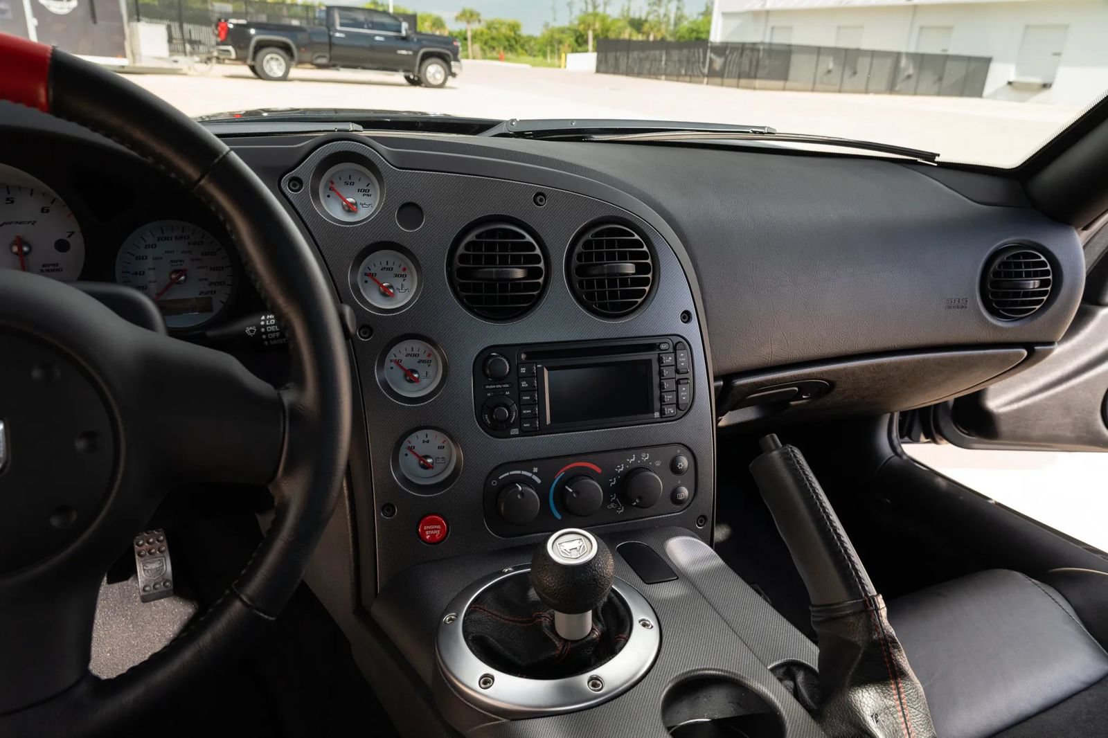 Used 2009 Dodge Viper ACR RWD image 33