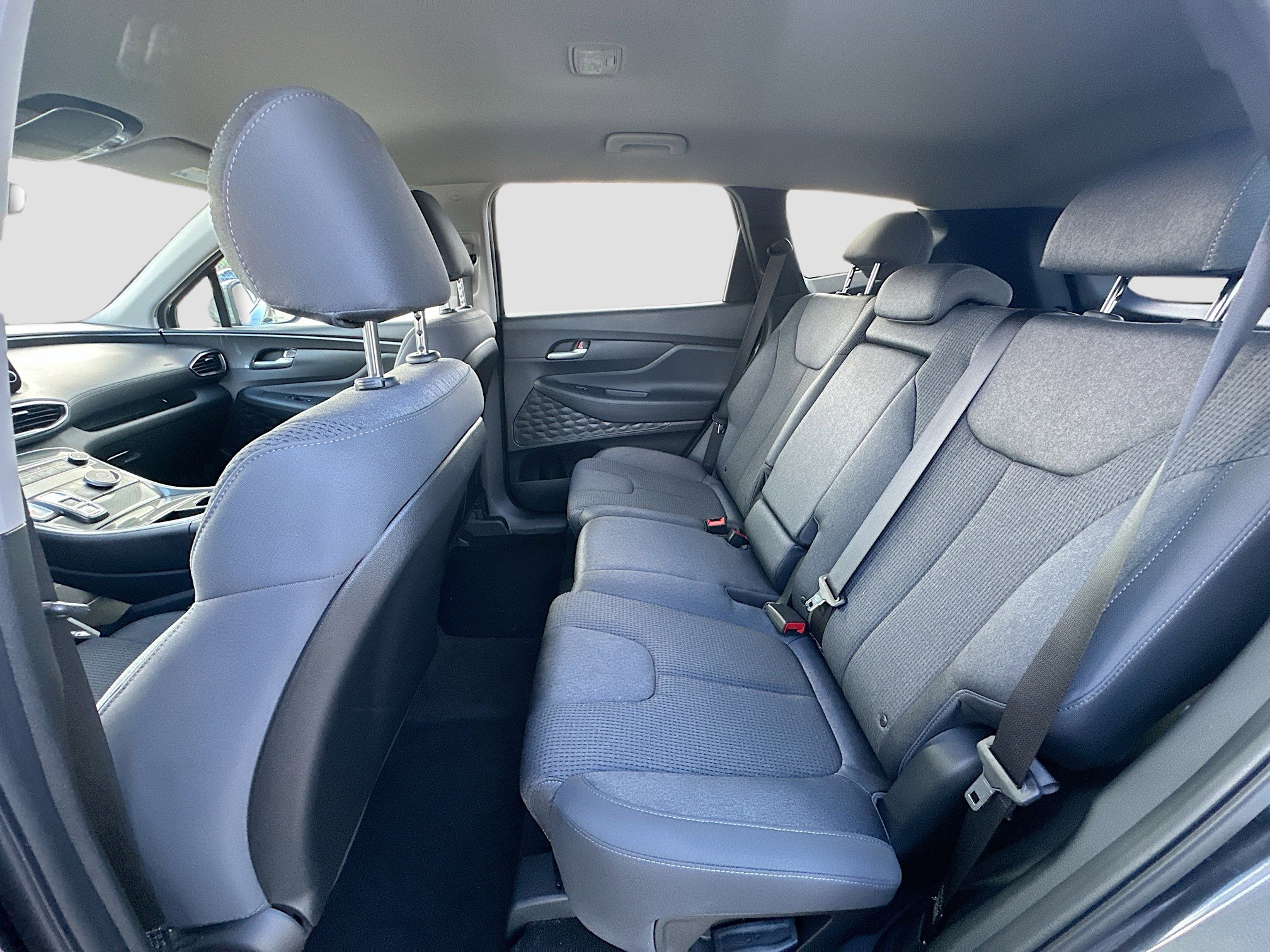 Used 2023 Hyundai Santa Fe SE image 21