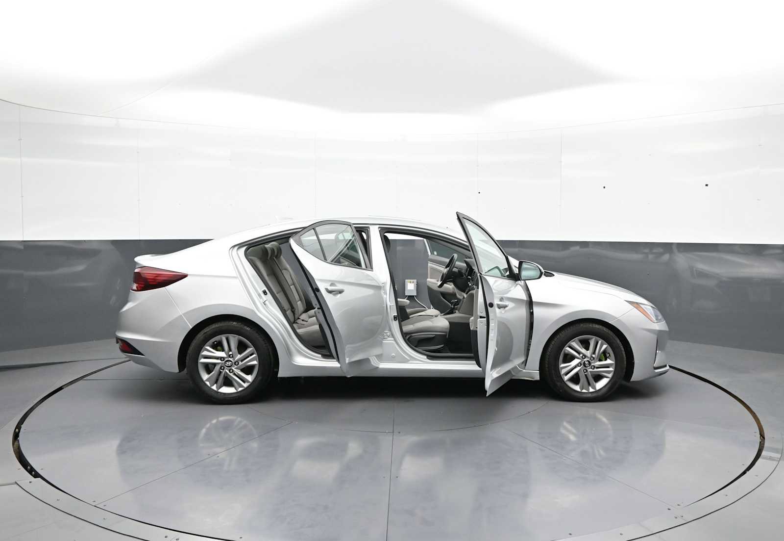 Used 2019 Hyundai Elantra Value Edition FWD image 42