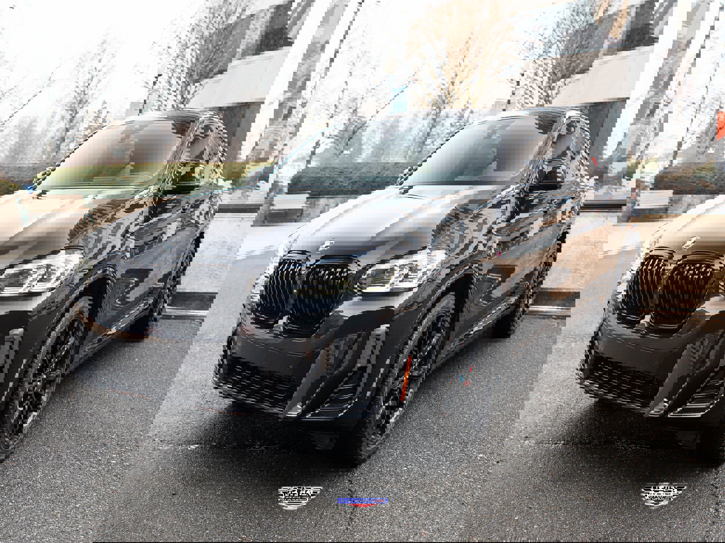 Used 2022 BMW X4 M40i w/ Premium Package image 3