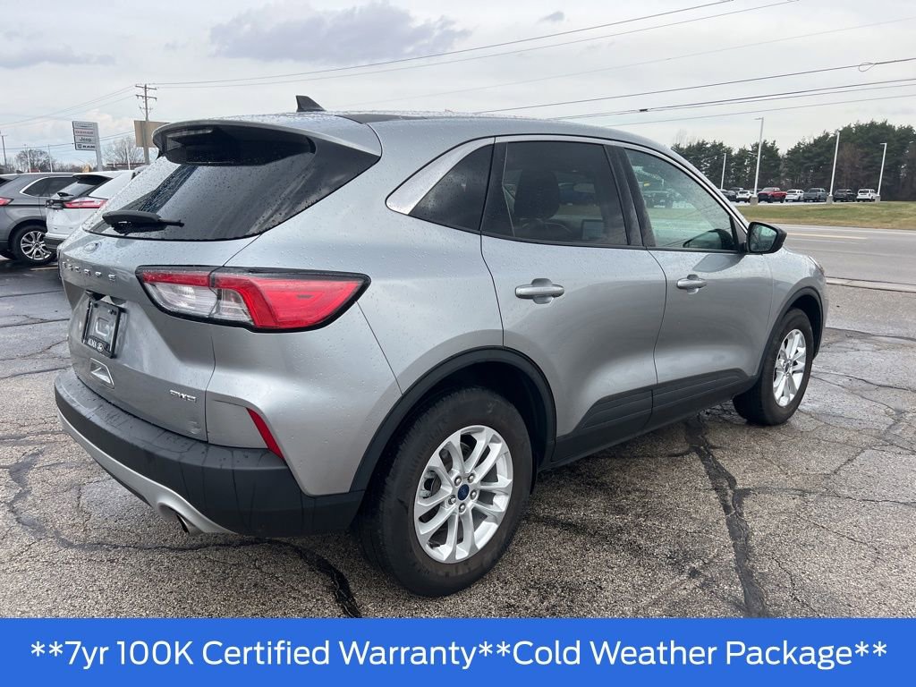 Used 2022 Ford Escape SE w/ Cold Weather Package image 7