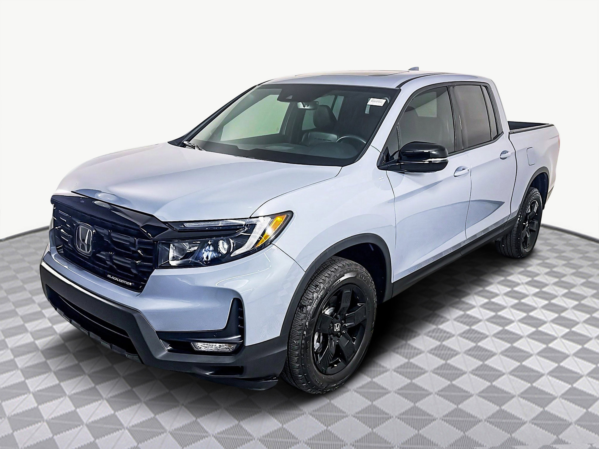 Used 2025 Honda Ridgeline Black Edition image 4