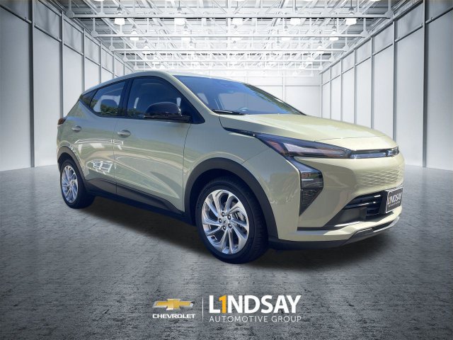 New 2027 Chevrolet Bolt LT w/ Comfort Package FWD image 2