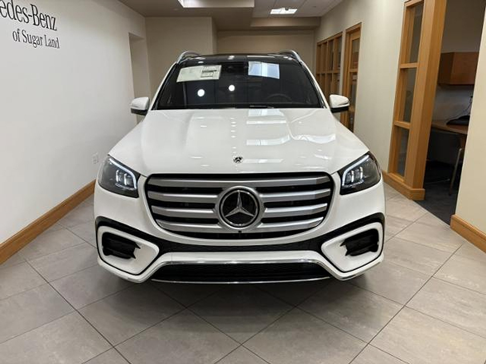 New 2026 Mercedes-Benz GLS 450 4MATIC image 2