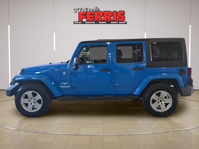 Used 2012 Jeep Wrangler Unlimited Sahara w/ Connectivity Group image 2