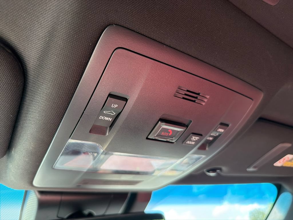 Used 2021 Lexus ES 350 F Sport w/ Accessory Package FWD image 31
