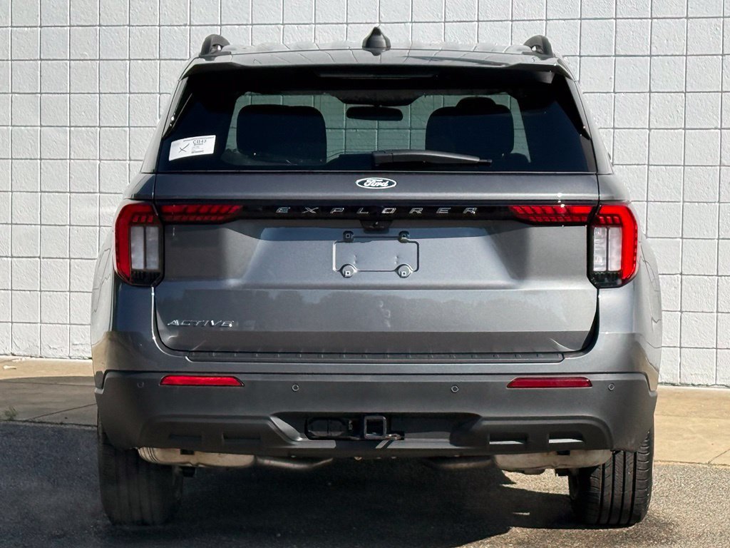 New 2027 Ford Explorer Active AWD/4WD image 5