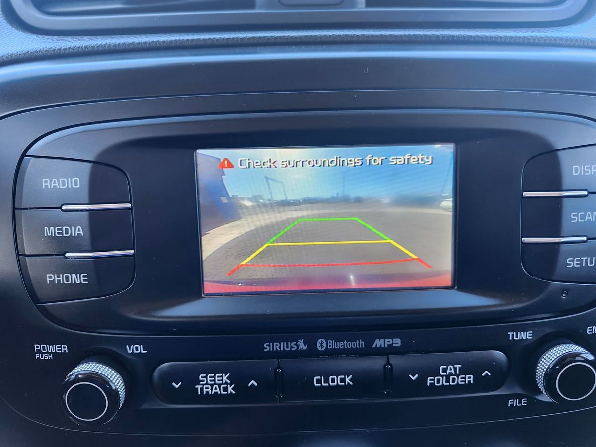 Used 2016 Kia Soul + FWD image 26