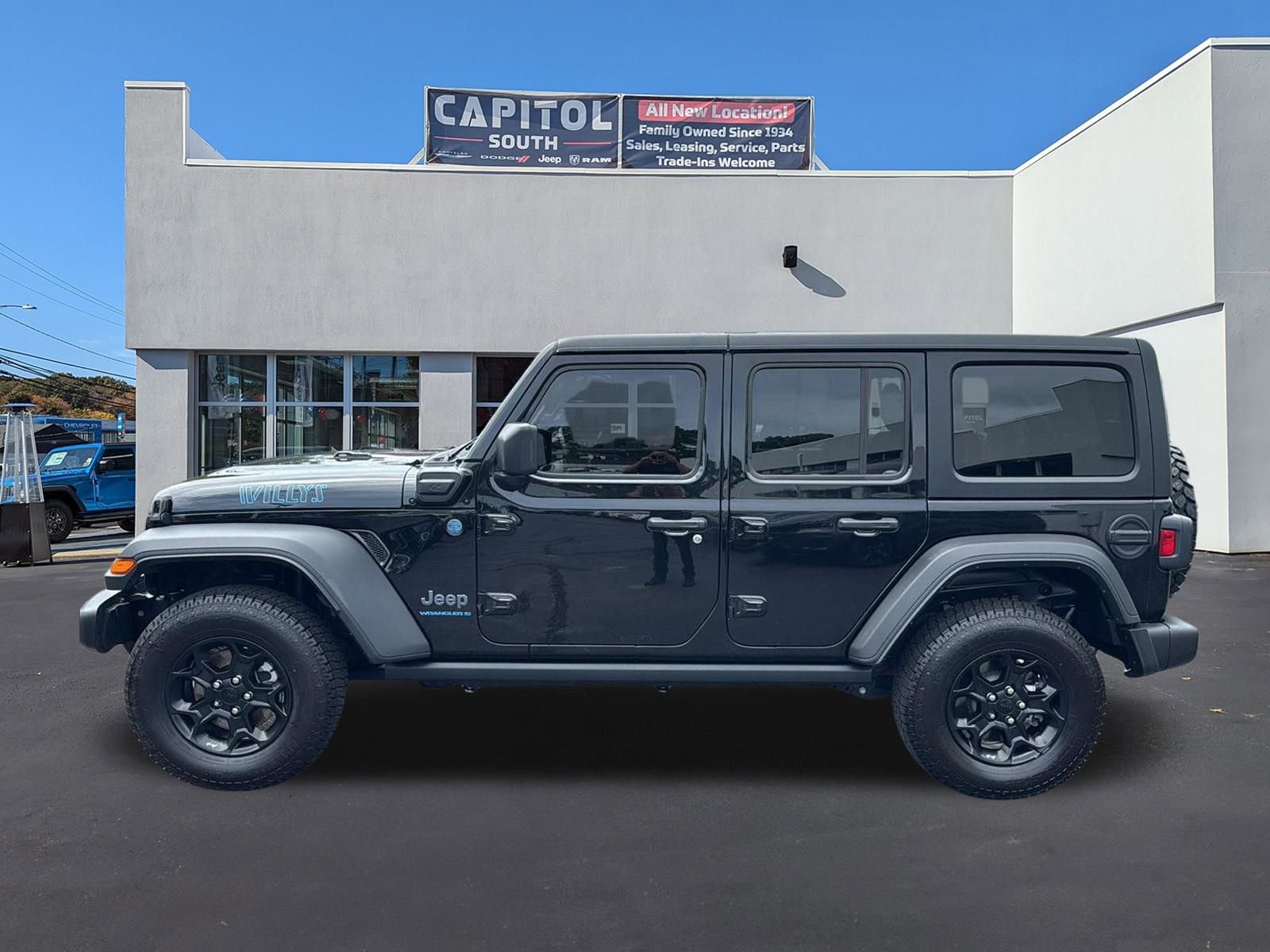 Used 2023 Jeep Wrangler Willys 4xe image 4