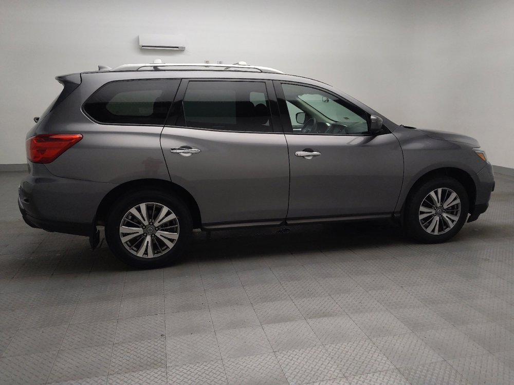 Used 2020 Nissan Pathfinder S image 10