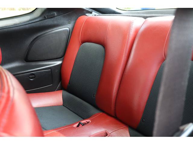 Used 2007 Hyundai Tiburon SE FWD image 6