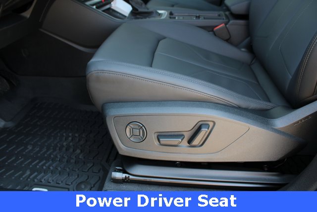 New 2025 Audi Q3 2.0T Premium image 4