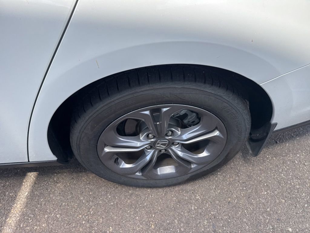 Used 2024 Honda Accord EX image 8