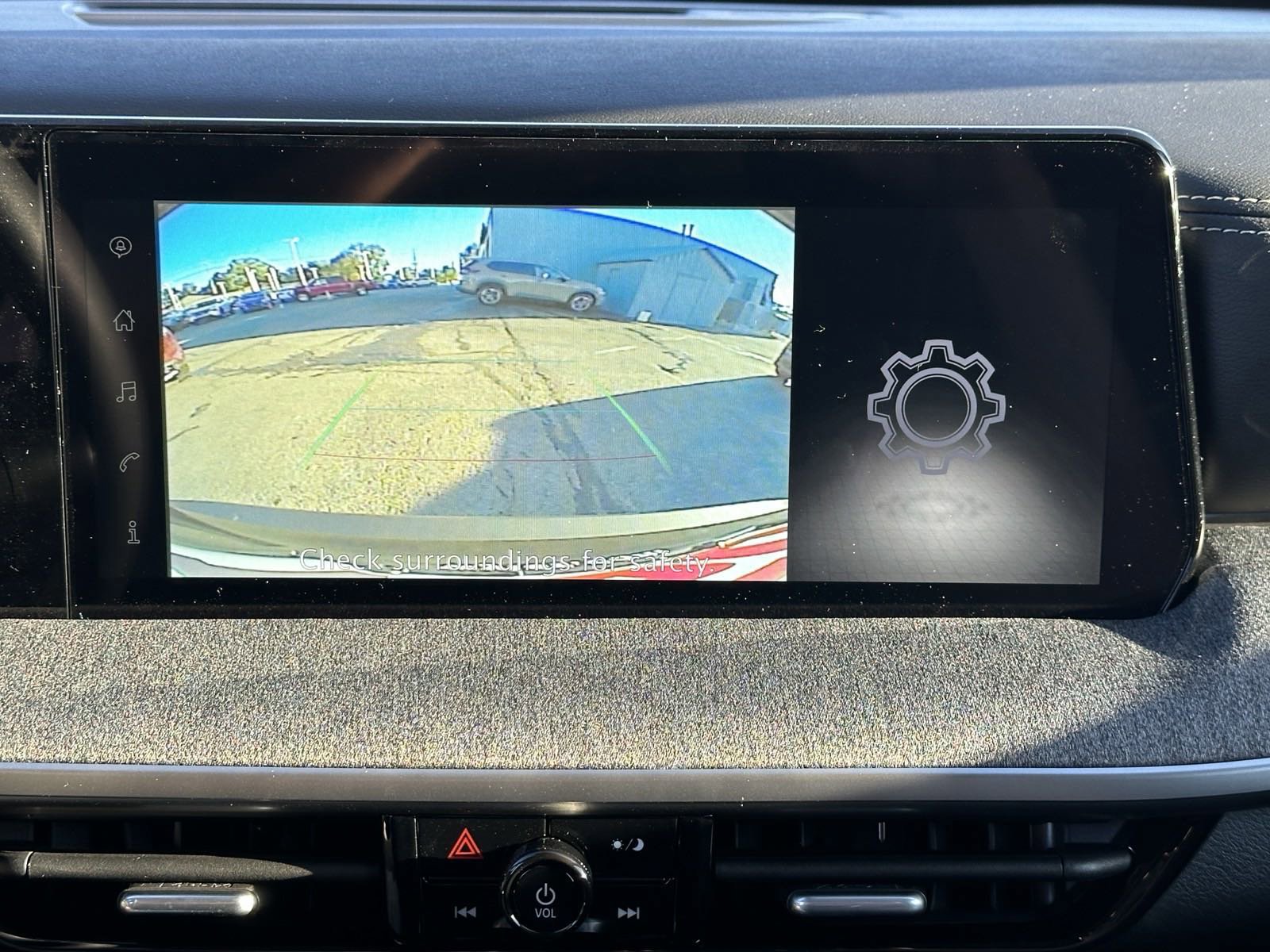 New 2025 Nissan Kicks SV image 21