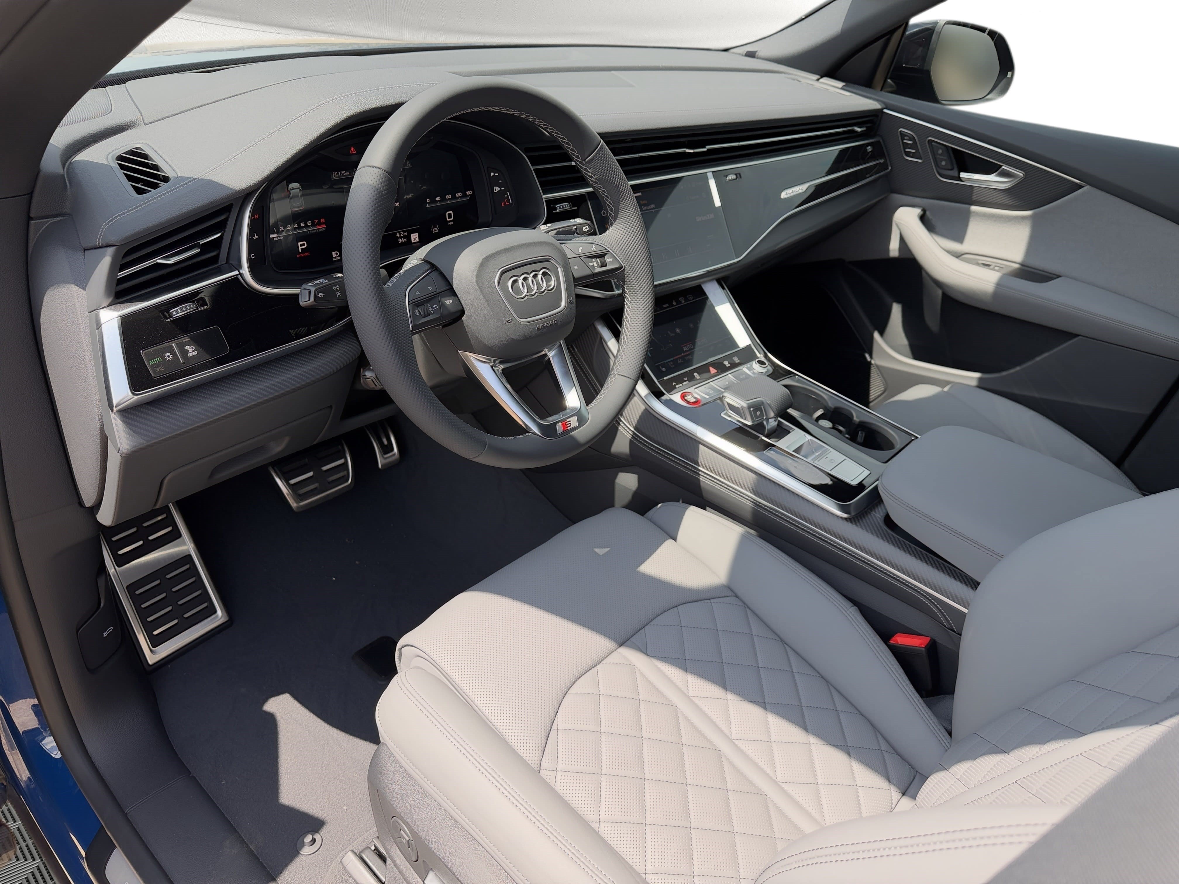 New 2026 Audi SQ8 Prestige AWD/4WD image 4
