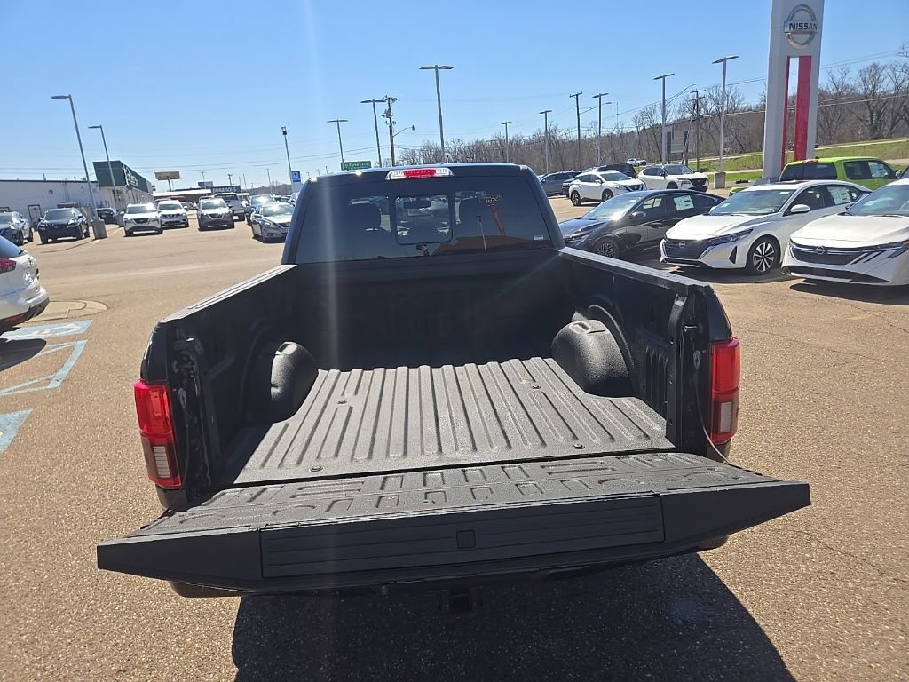 Used 2019 Ford F150 Lariat w/ Equipment Group 502A Luxury AWD/4WD image 45