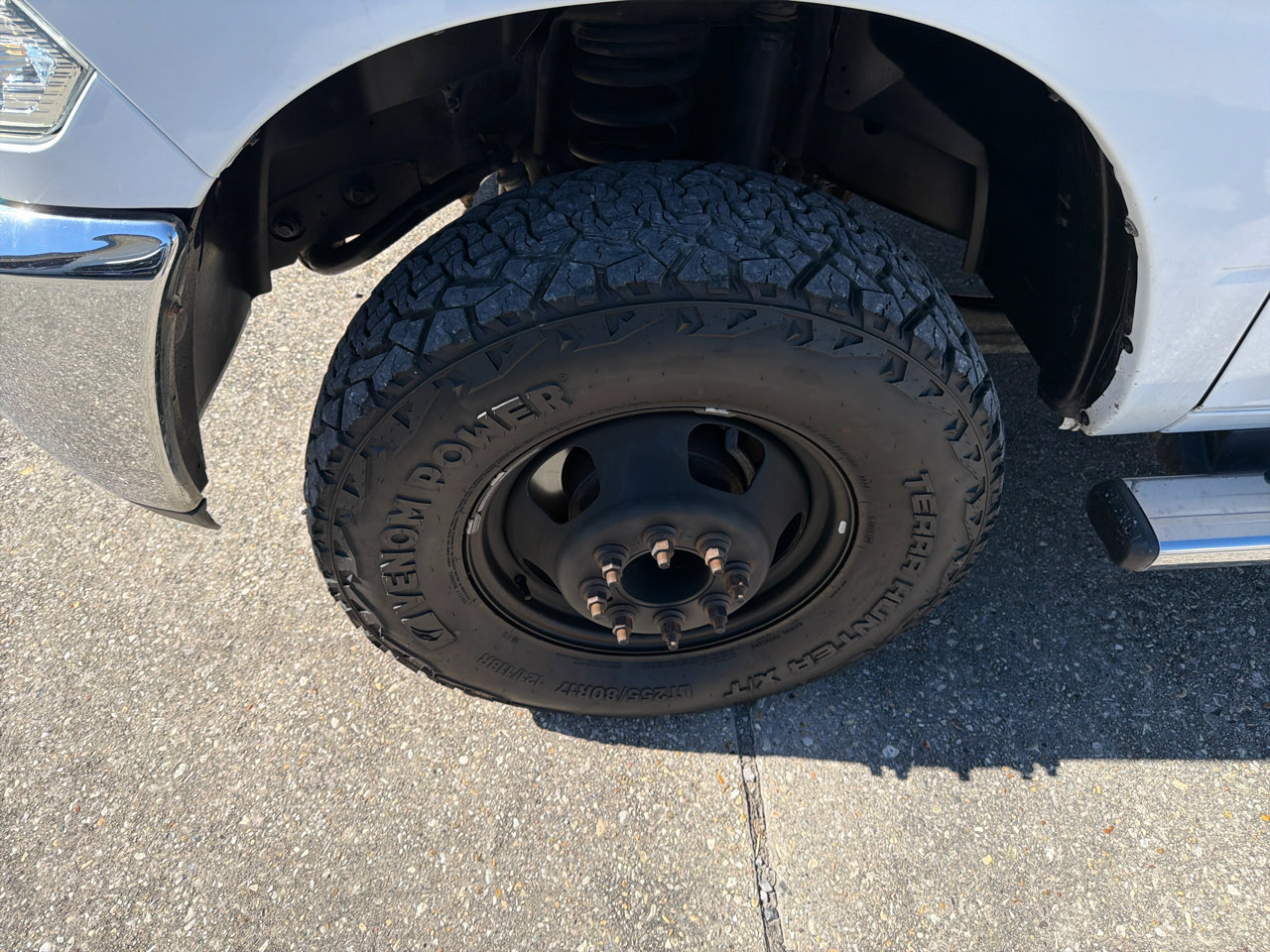 Used 2017 RAM 3500 Tradesman w/ Chrome Appearance Group image 13