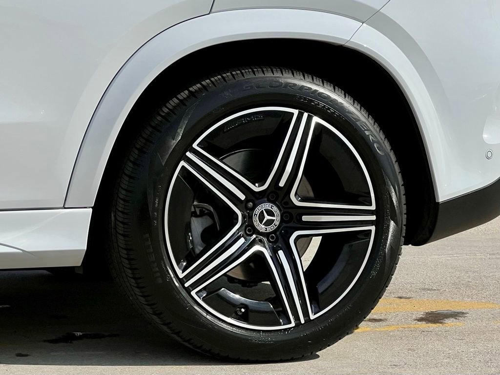 Certified 2025 Mercedes-Benz GLE 450 4MATIC image 14