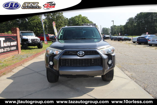 Used 2014 Toyota 4Runner SR5 RWD image 2