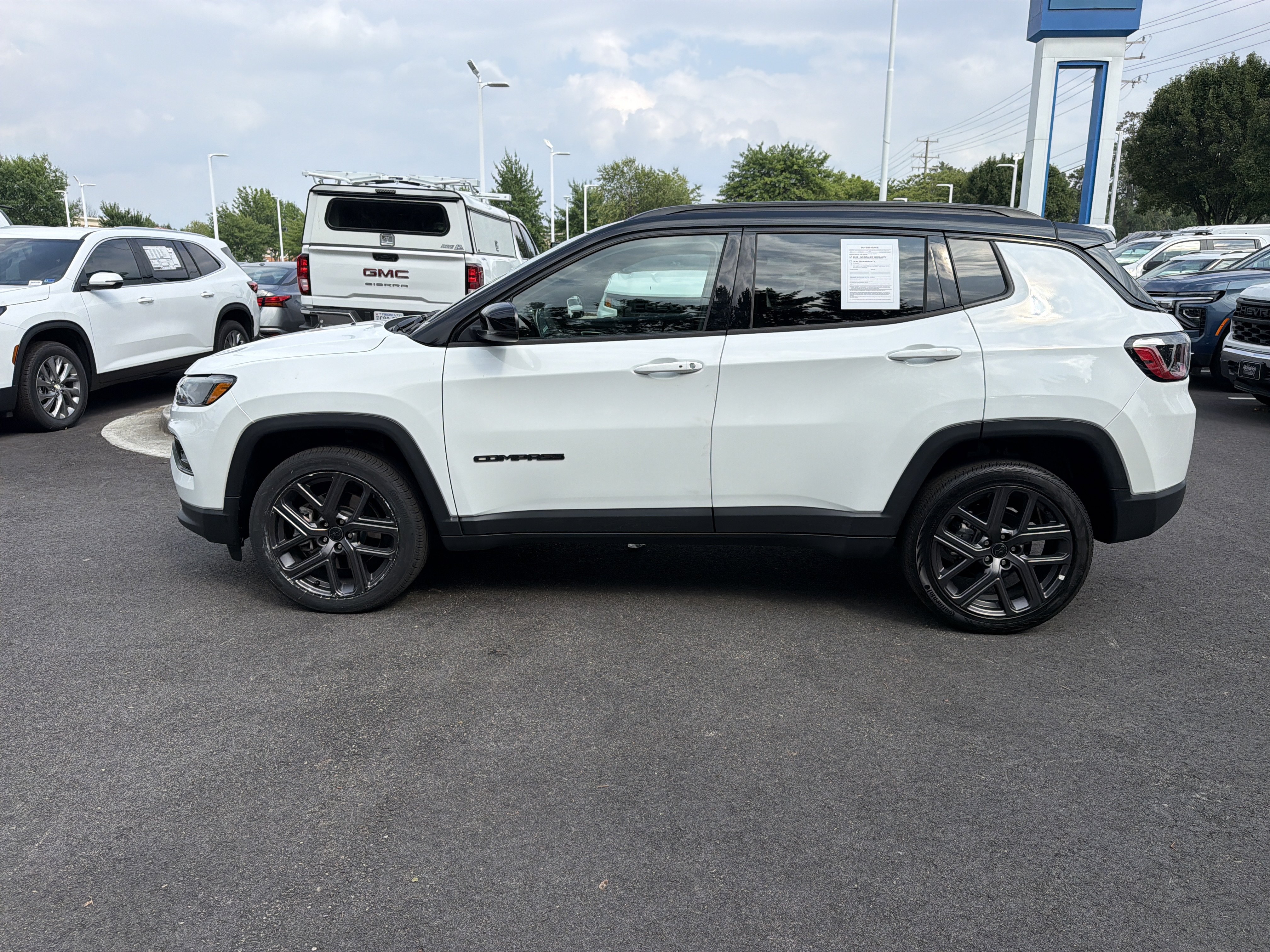 Used 2026 Jeep Compass Limited AWD/4WD image 7