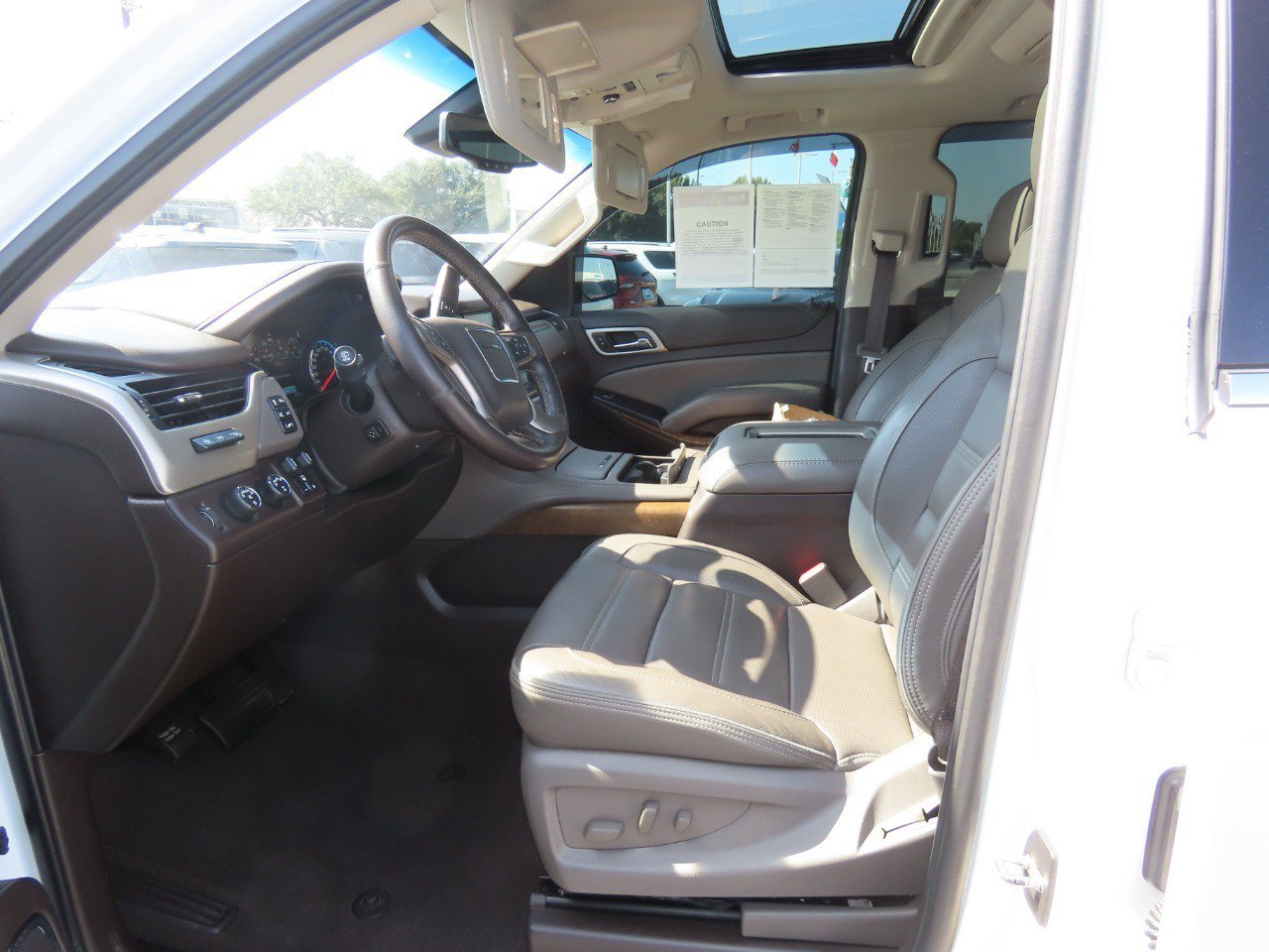 Used 2019 GMC Yukon Denali w/ Denali Ultimate Package AWD/4WD image 26