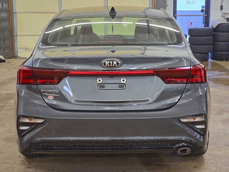 Used 2020 Kia Forte LXS image 18