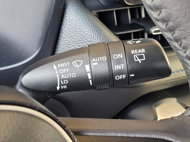 Used 2024 Toyota RAV4 XSE w/ Advanced Technology Package image 31