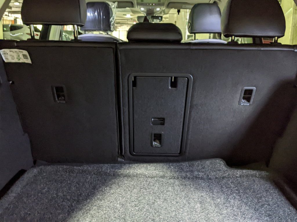 New 2026 Volkswagen Taos SE AWD/4WD image 28