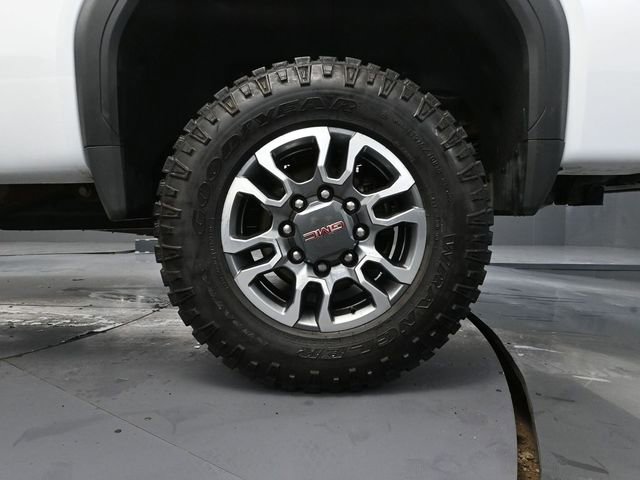 Used 2024 GMC Sierra 3500 SLE w/ SLE Convenience Package image 16