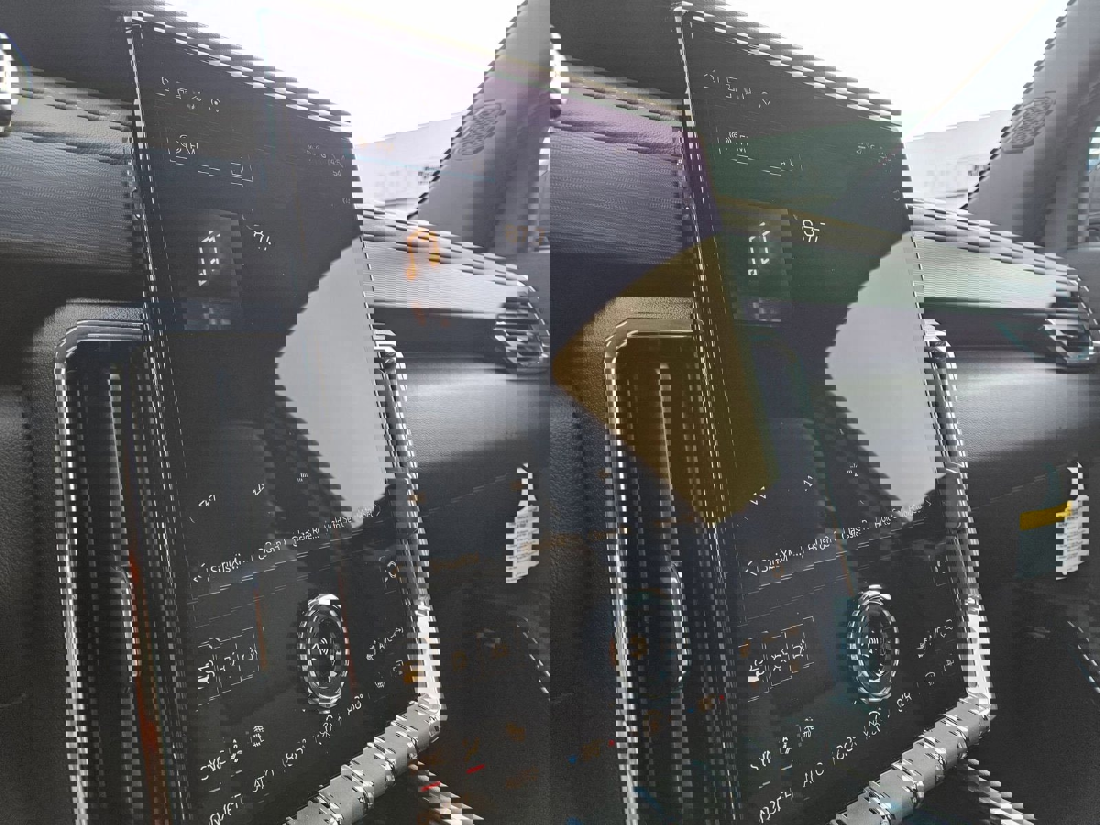 New 2026 GMC Acadia Elevation image 18