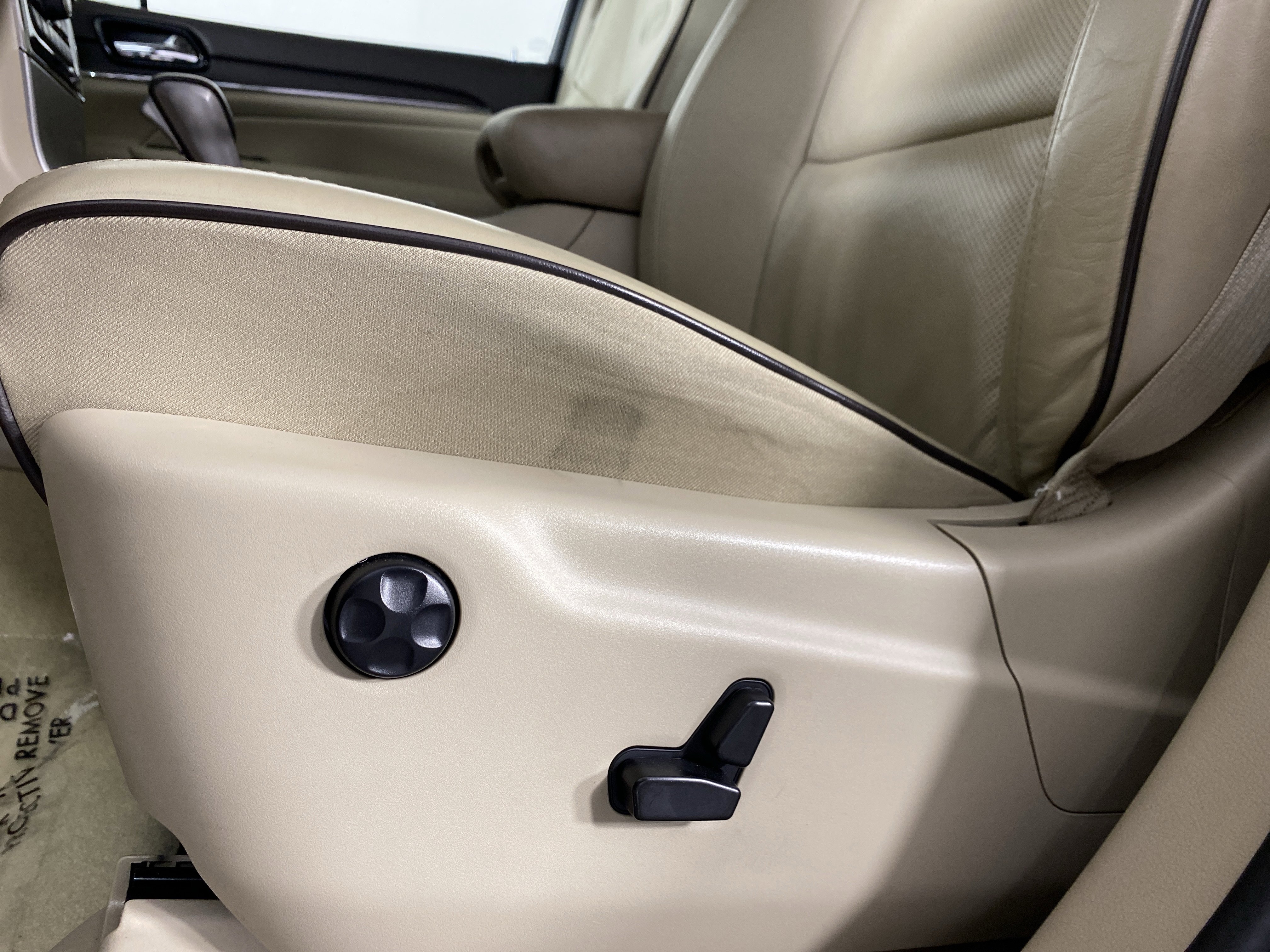 Used 2021 Jeep Grand Cherokee Overland image 20